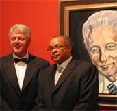 Photo of Frederick Brown with President Clinton at the unveiling of Clinton's portrait, by Brown, New York, 2002